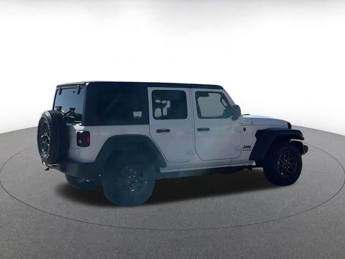 Used 2025 Jeep Wrangler Sport S image 14