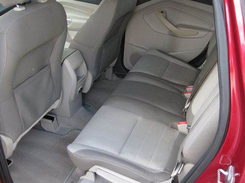 Used 2014 Ford Escape SE FWD image 24