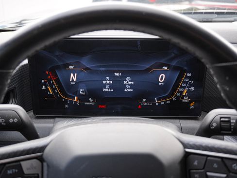 Used 2024 Ford Mustang GT RWD image 18
