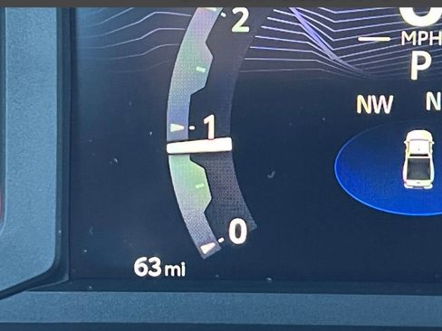 Used 2025 Toyota Tacoma SR image 25