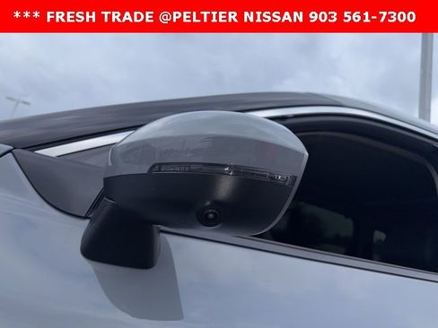Used 2023 Nissan Rogue Platinum w/ Platinum Premium Package image 5