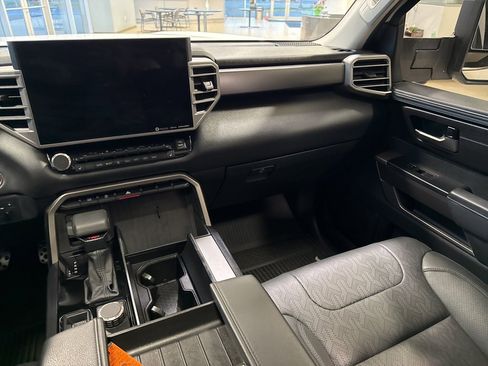 Certified 2023 Toyota Sequoia SR5 image 21