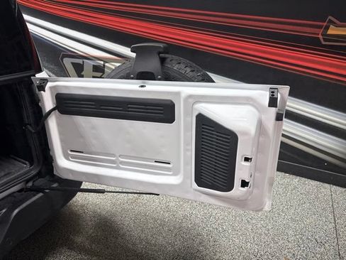 Used 2024 Ford Bronco Outer Banks AWD/4WD image 21