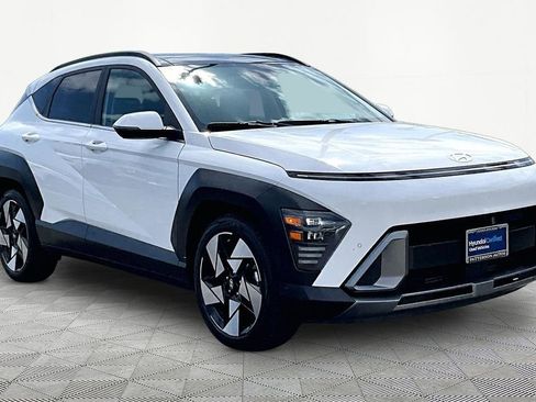 Certified 2024 Hyundai Kona Limited FWD image 5