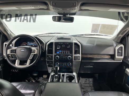 Used 2019 Ford F150 Lariat w/ Equipment Group 502A Luxury AWD/4WD image 18