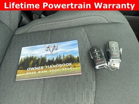 Used 2025 RAM 2500 Lone Star image 22