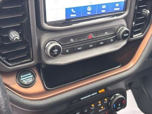 Used 2022 Ford Bronco Sport Badlands w/ Premium Package AWD/4WD image 19