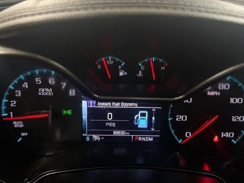 Used 2019 Chevrolet Impala LT FWD image 11