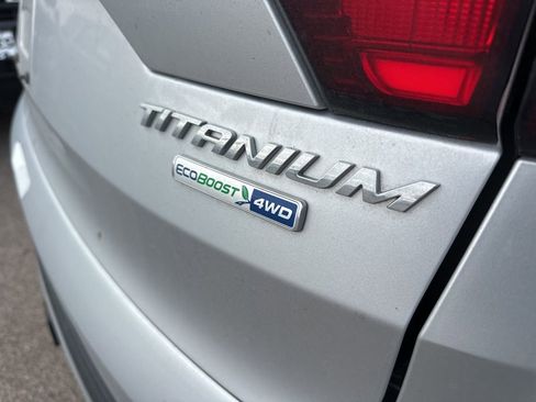 Used 2019 Ford Escape Titanium w/ U9j03 - Titanium Tow Package image 12