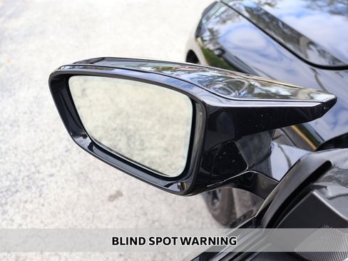 Used 2025 BMW M4 xDrive Competition w/ Executive Package image 5