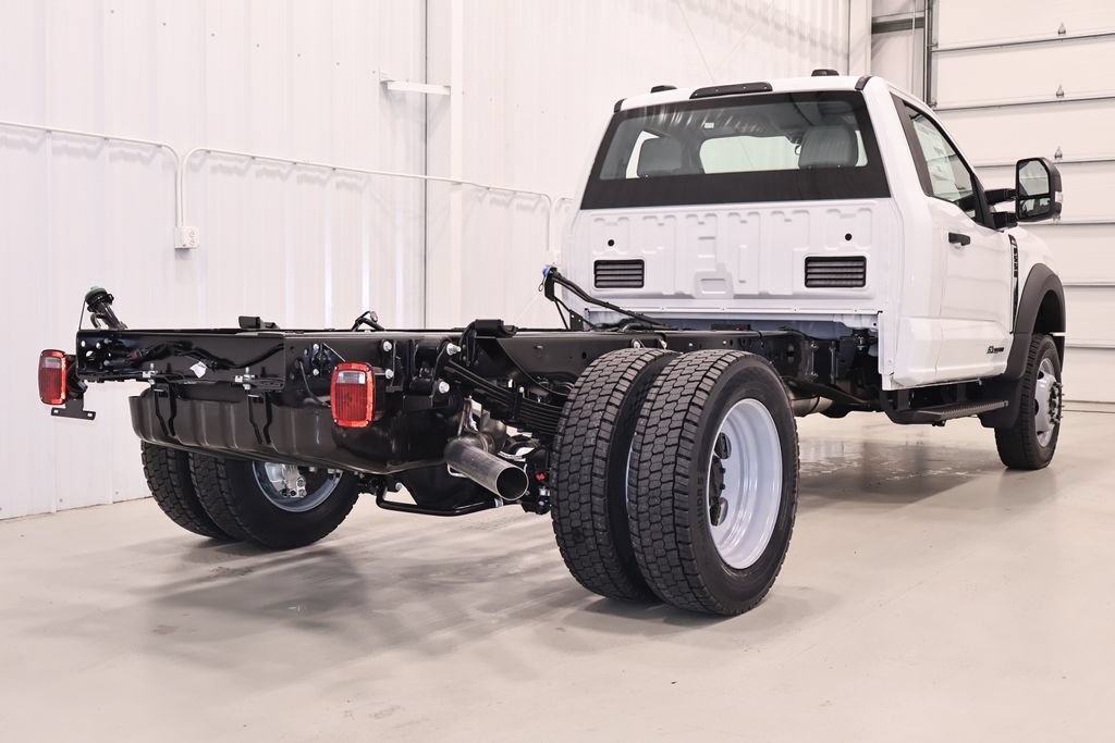 New 2026 Ford F550 4x4 Regular Cab Super Duty image 9