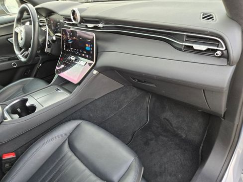 Used 2024 Maserati Grecale GT image 22