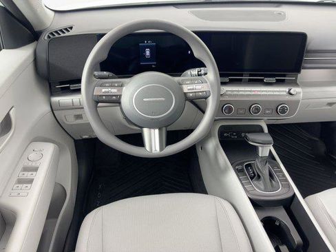 New 2026 Hyundai Kona SE image 25