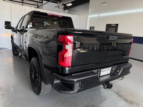 Used 2025 Chevrolet Silverado 2500 Custom w/ Custom Value Package RWD image 35