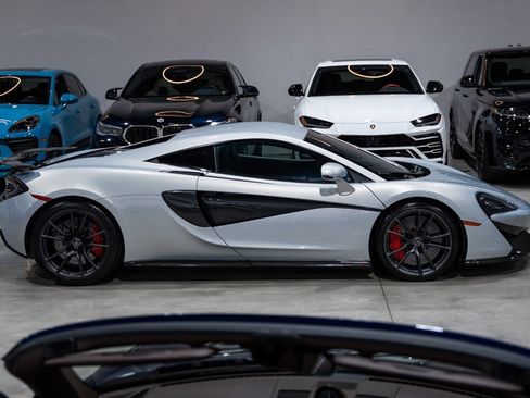 Used 2016 McLaren 570S Coupe image 7