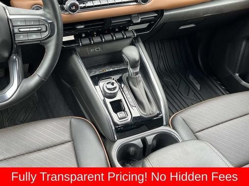 Used 2024 GMC Canyon AT4 w/ AT4 Premium Package AWD/4WD image 14