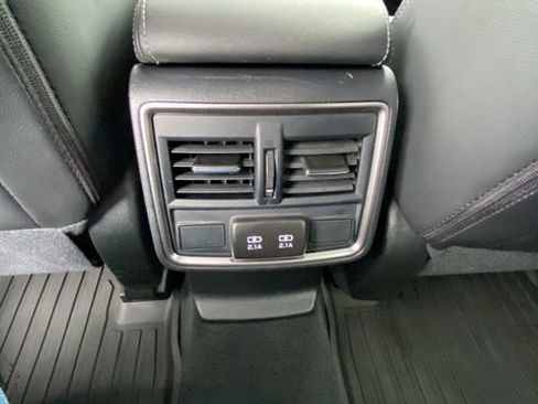 Certified 2024 Subaru Forester Limited AWD/4WD image 17