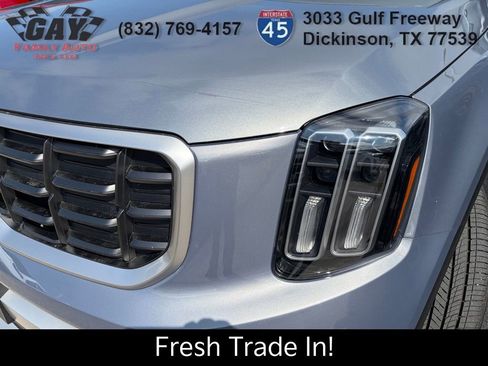 Certified 2025 Kia Telluride S image 5