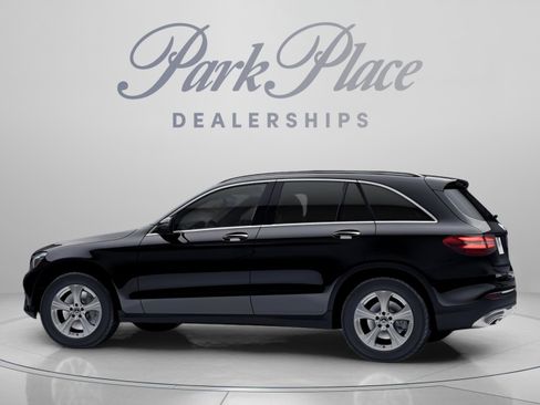 Used 2018 Mercedes-Benz GLC 300 image 9
