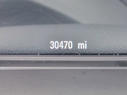 Used 2020 Buick Envision Essence FWD image 36