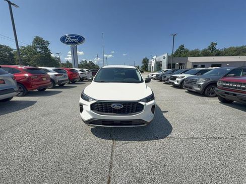 Certified 2025 Ford Escape Active w/ Active Premium Tech Pack AWD/4WD image 10