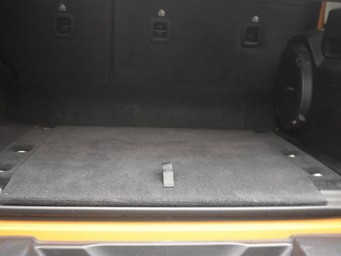 Used 2021 Jeep Wrangler Unlimited Sahara w/ Cold Weather Group image 15