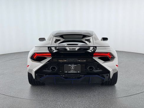 Used 2023 Lamborghini Huracan Tecnica RWD image 4