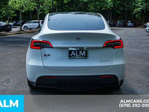 Used 2023 Tesla Model Y Long Range AWD/4WD image 11