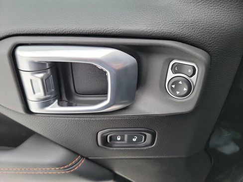 Used 2022 Jeep Gladiator Mojave w/ LED Lighting Group image 11