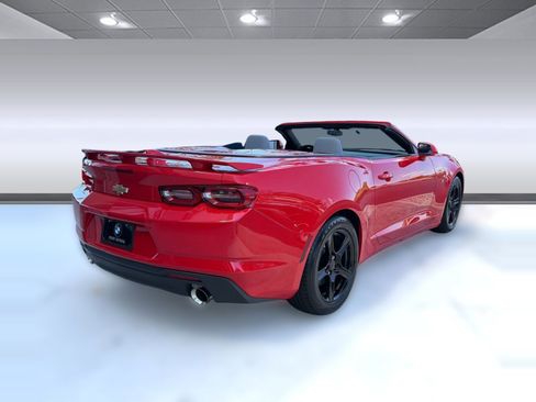 Used 2020 Chevrolet Camaro LT RWD image 9