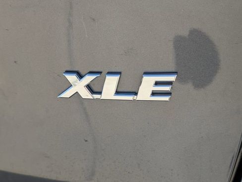Used 2024 Toyota RAV4 XLE w/ Convenience Package FWD image 8