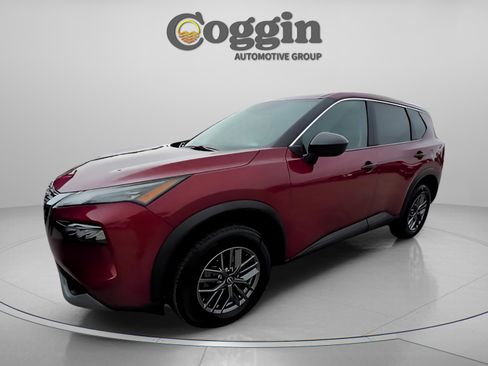 Used 2023 Nissan Rogue S image 1