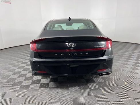 Used 2022 Hyundai Sonata Limited image 10
