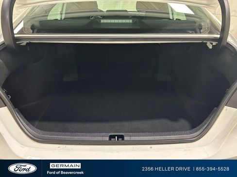 Used 2023 Toyota Camry LE image 28