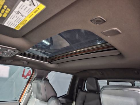 Certified 2025 Toyota Tacoma TRD Off-Road w/ TRD Off Road Premium Package image 25