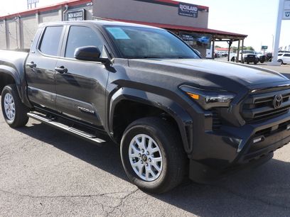 Used 2025 Toyota Tacoma SR5