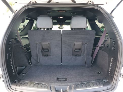 Used 2021 Dodge Durango R/T w/ Blacktop Package RWD image 38