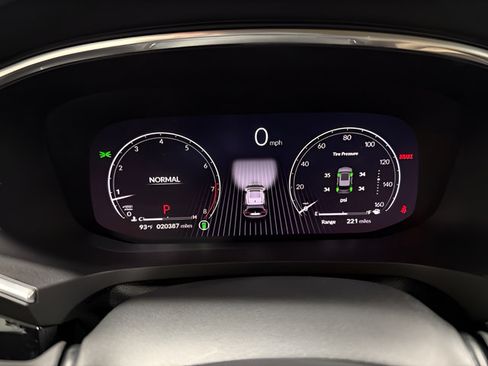 Used 2023 Acura MDX FWD w/ Technology Package image 21