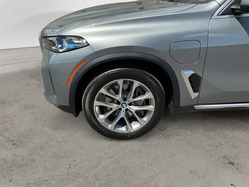 New 2026 BMW X5 xDrive50e w/ Executive Package AWD/4WD image 9