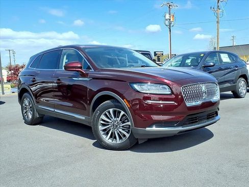 Used 2023 Lincoln Nautilus AWD image 1