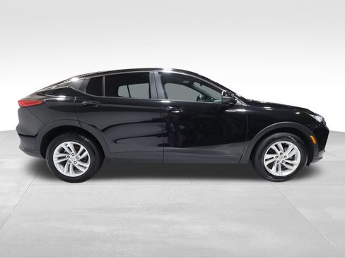 Certified 2024 Buick Envista Preferred w/ Convenience I Package image 5