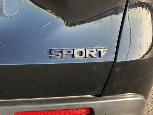 Certified 2024 Honda HR-V Sport image 32