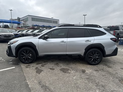Used 2025 Subaru Outback Onyx Edition XT image 6
