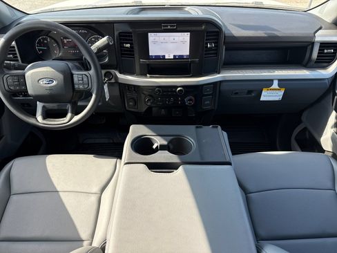New 2026 Ford F550 2WD Crew Cab Super Duty image 13