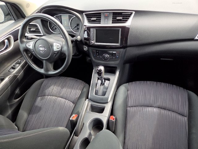 Used 2019 Nissan Sentra SV FWD image 18