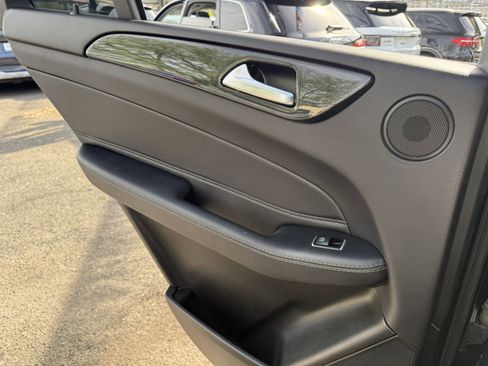 Used 2018 Mercedes-Benz GLE 350 4MATIC w/ Premium 1 Package image 53