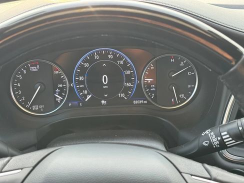 Used 2021 Buick Enclave Avenir w/ Avenir Technology Package AWD/4WD image 25
