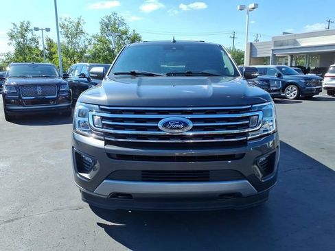 Used 2021 Ford Expedition XLT AWD/4WD image 2