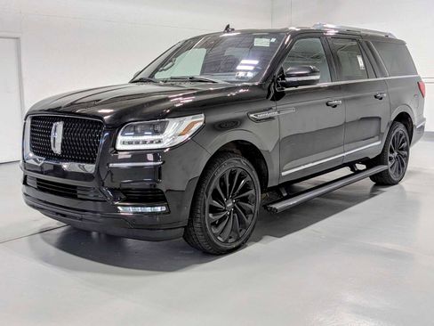 Used 2020 Lincoln Navigator L Reserve w/ Equipment Group 208A Reserve image 1