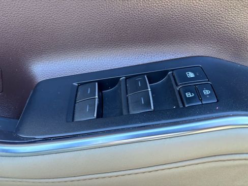 Used 2020 Toyota Highlander Platinum FWD image 15